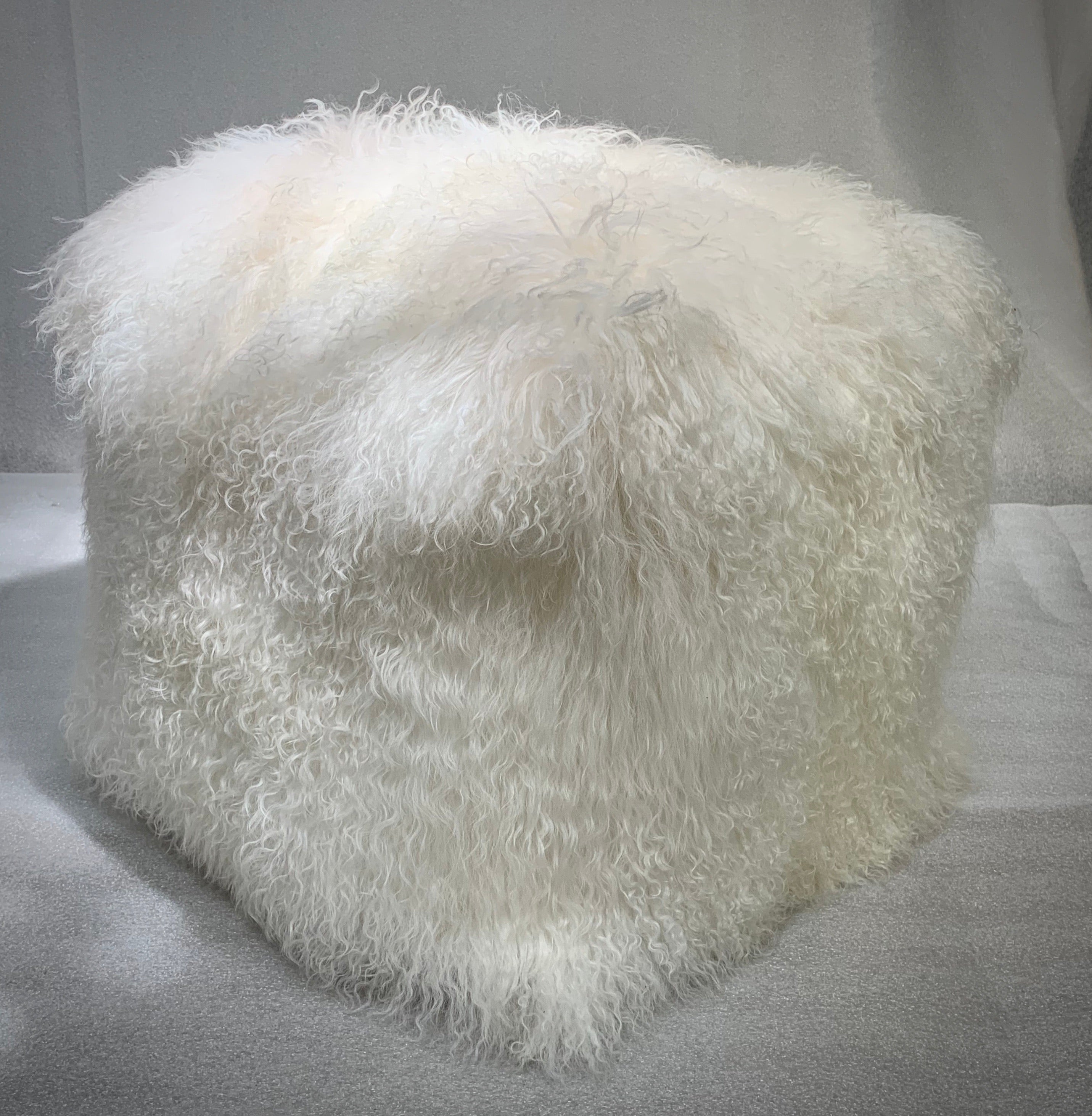 MONGOLIAN WOOL POUF