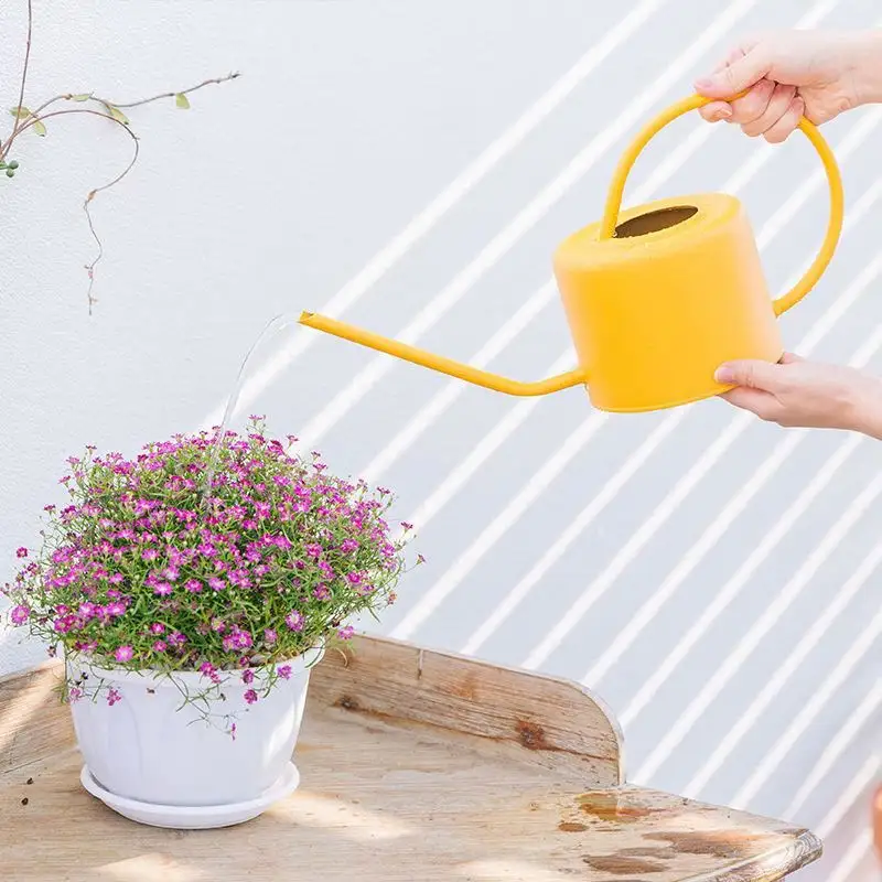 Newest Design Customized Size  High Standard Quality White Powder Coated Aluminum Watering Canes Jug Planter Can Water Cane/