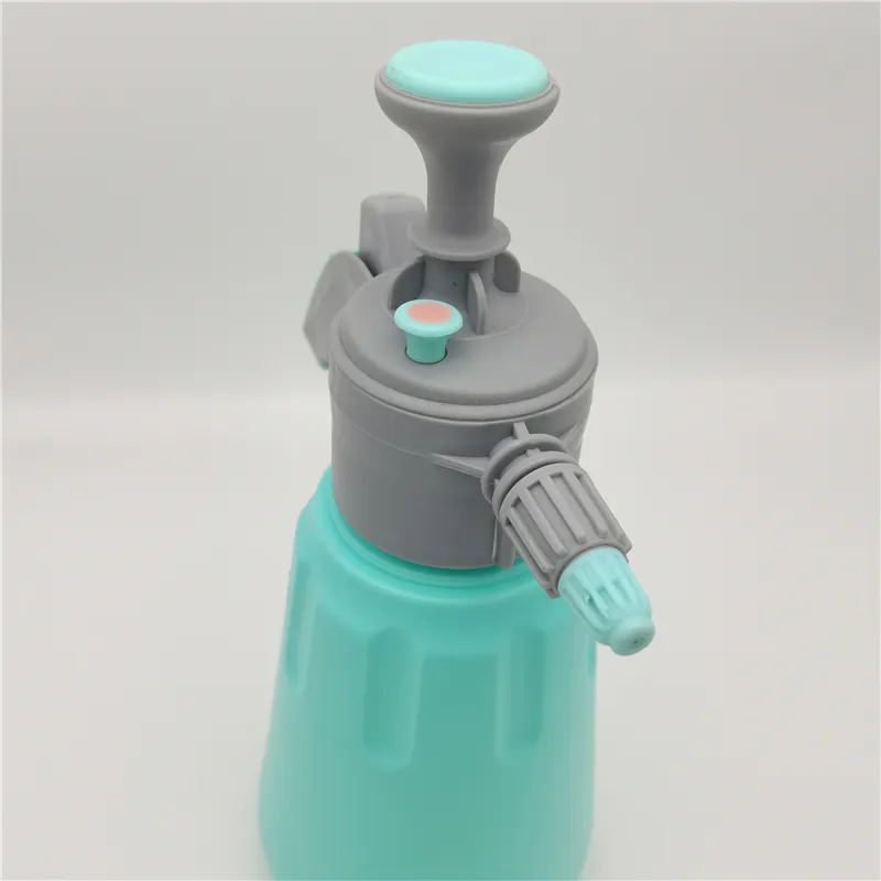 1.5L Garden Household Water Sprayer Multipurpose Spraying Bottle Hand Pressure Sprayer Pump