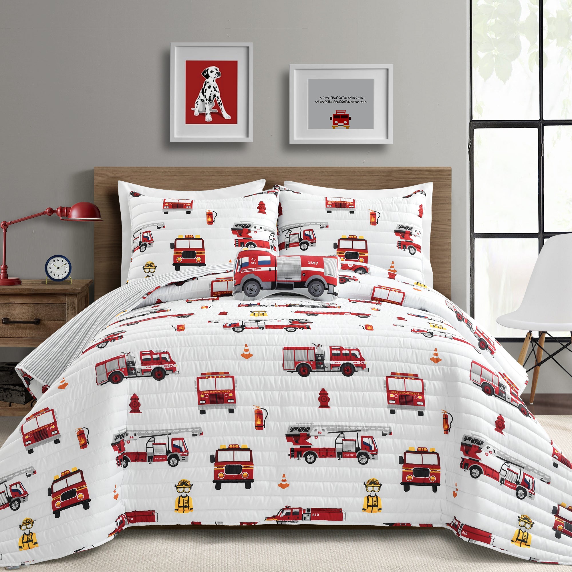 Fire Truck Reversible Quilt Set