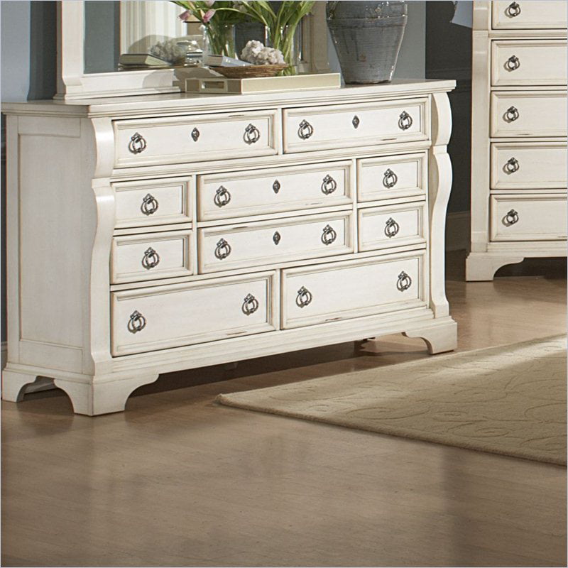 Heirloom Antique White 10-drawer Triple Dresser