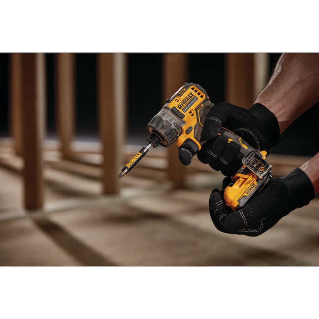 DEWALT DCF601F2 XTREME 12-Volt Max Brushless 1/4-in Cordless Screwdriver (2-Batteries Included and Charger Included)