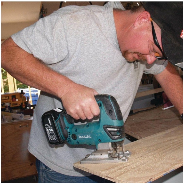 Makita XVJ03Z 18-Volt LXT Lithium-Ion Cordless Jigsaw (Tool-Only)