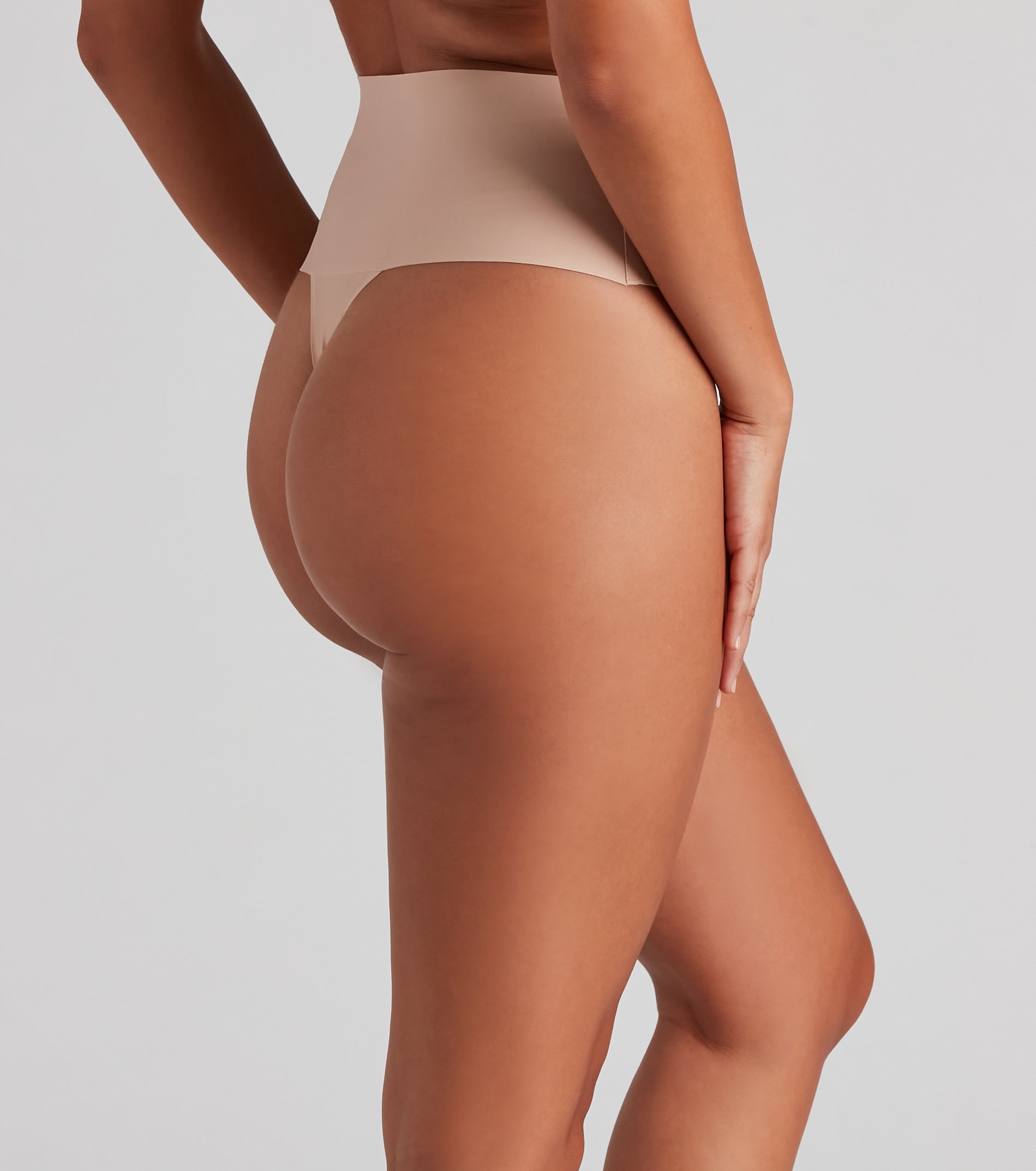 Sleek And Seamless Mid-Rise Shaper Thong