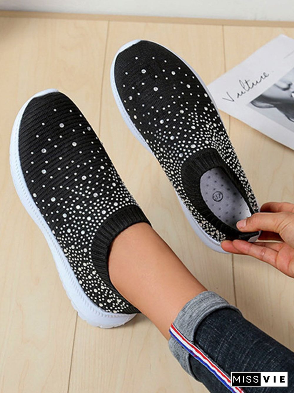 Rhinestone Design Portable Overfoot Lightweight Flyknit Sneakers