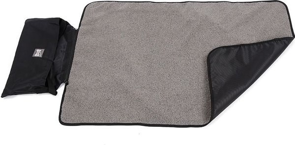 EYS Outdoor Foldable Easy Carry Waterproof Dog Mat， Medium