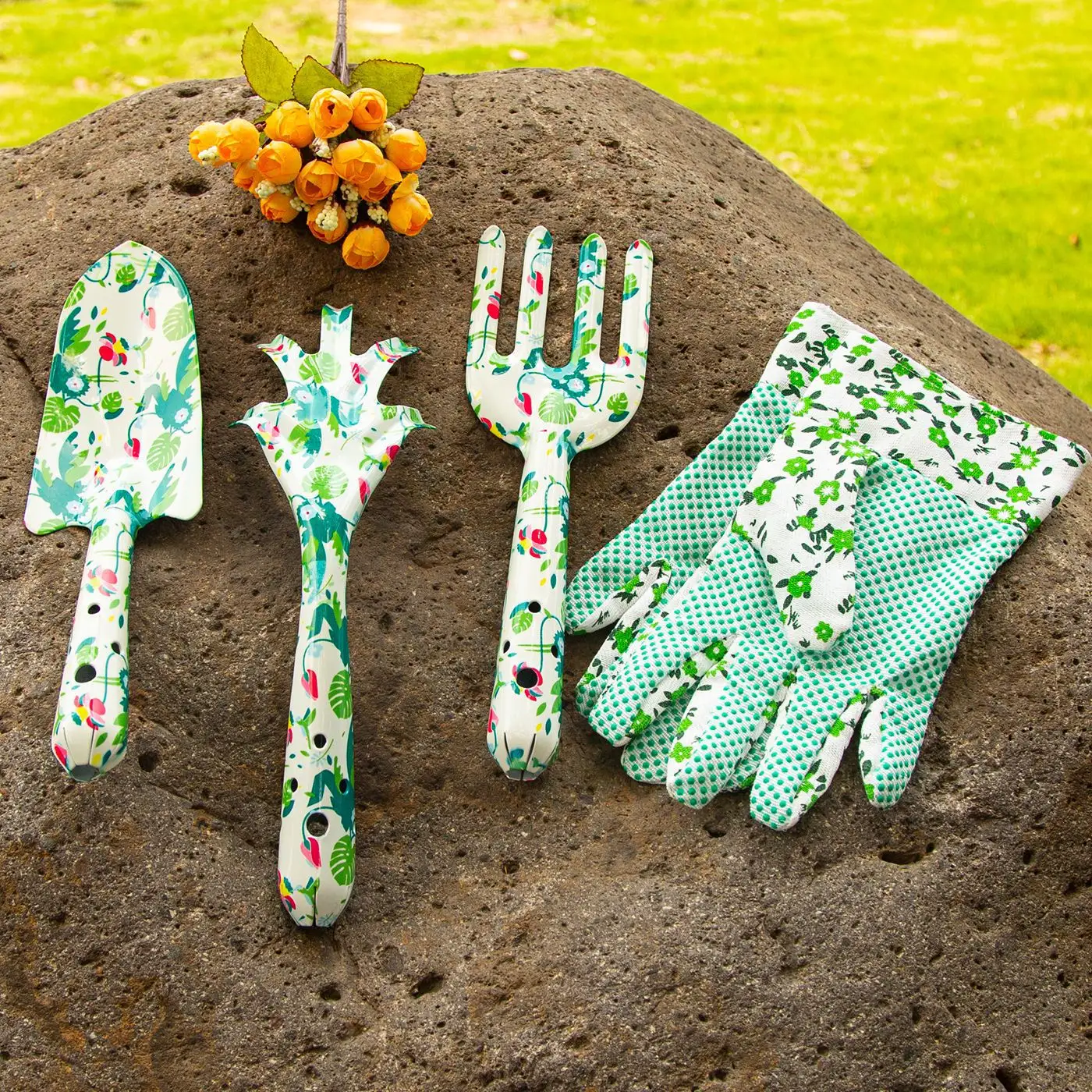 Hot Selling Carbon Steel  3 Pieces Green Flower Pattern Gardening Hand Tools With Women Garden Gifts