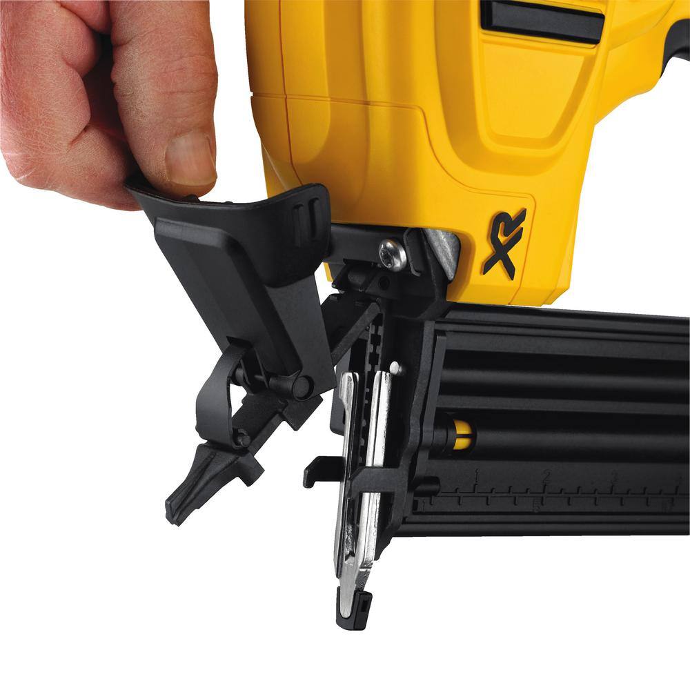 DW 20V MAX XR Lithium-Ion Cordless 18-Gauge Brad Nailer (Tool Only) DCN680B