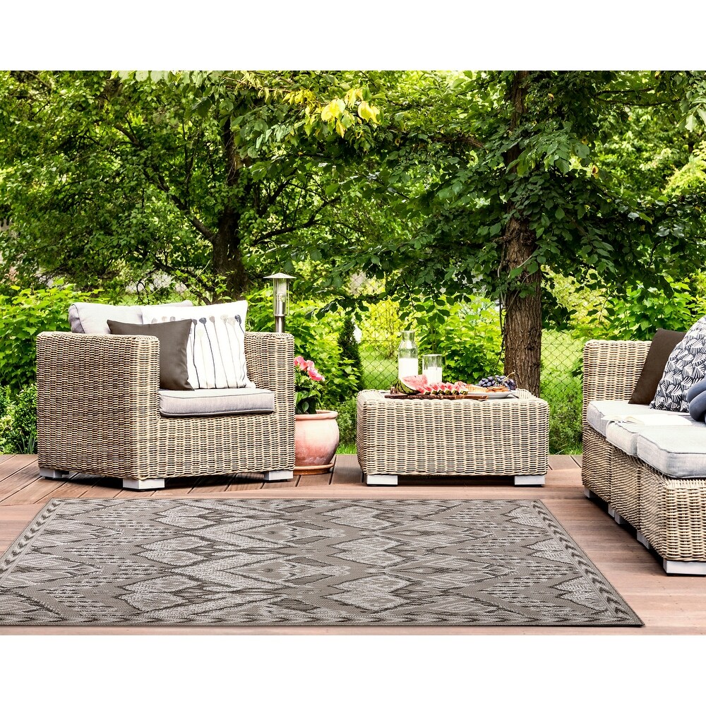 Liora Manne Malibu Ikat Indoor/Outdoor Rug