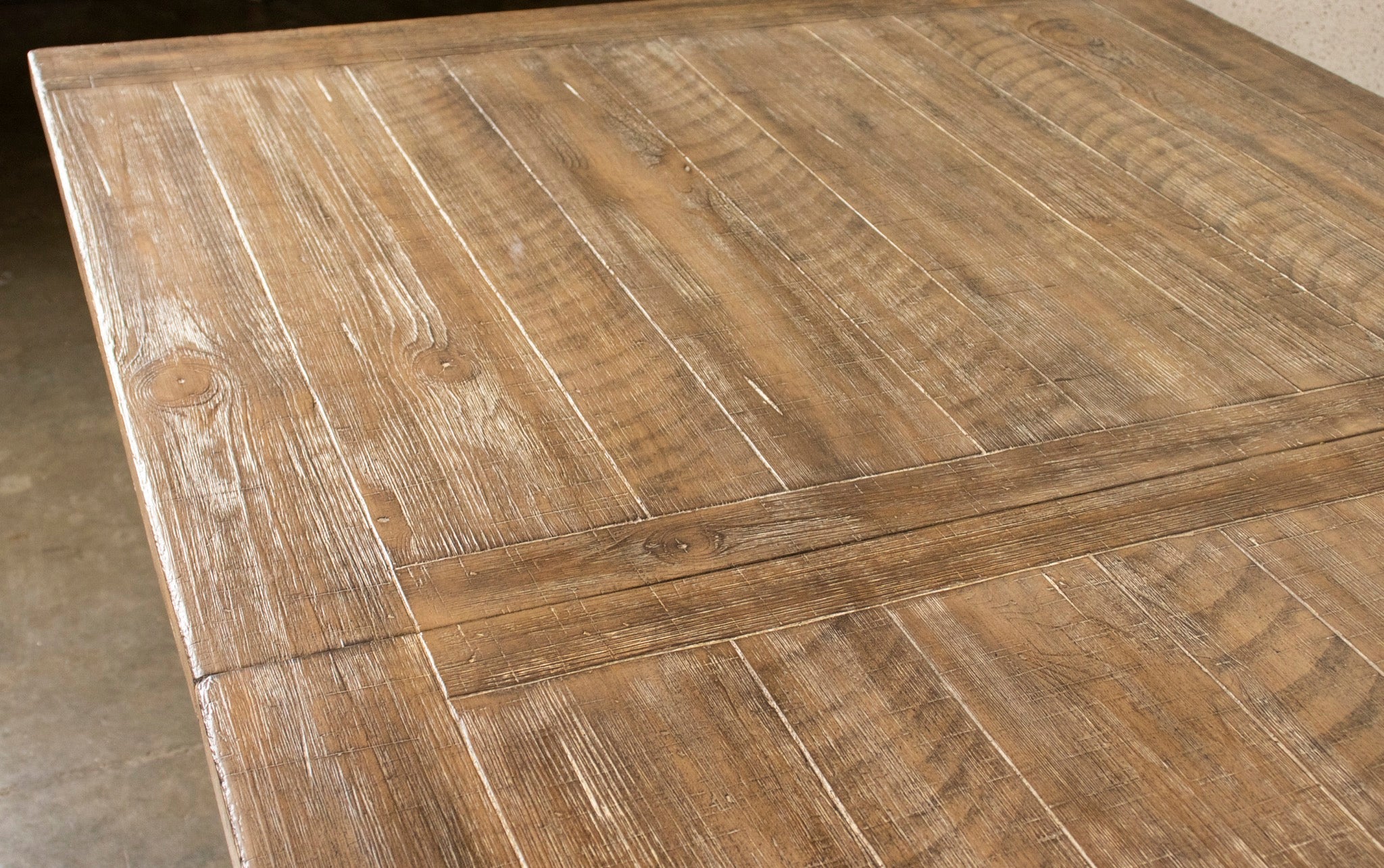 Flagstaff Extension (66-84) Dining Table