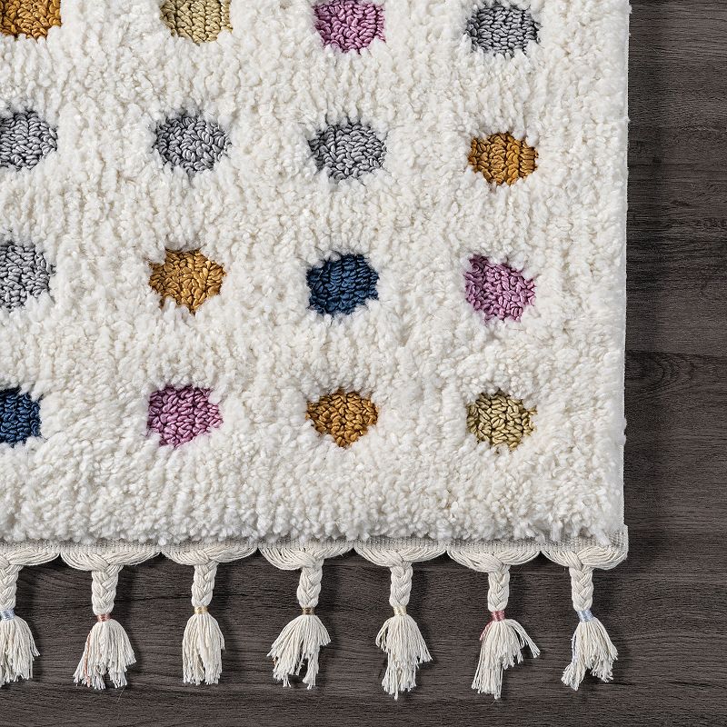 nuLoom Behati High-Low Polka Dot Tassel Area Rug