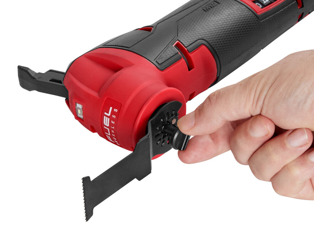 Milwaukee M12 FUELOscillating Multi-Tool Kit 2526-21XC from Milwaukee