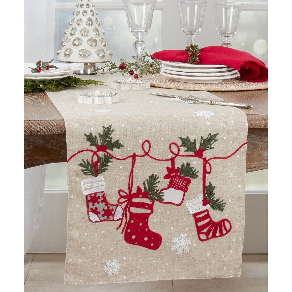 Christmas Table Runner With Stockings Design   16\