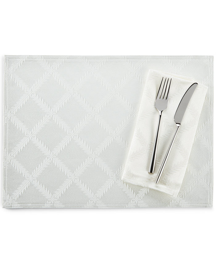 Lenox Laurel Leaf Placemat 19 x 13