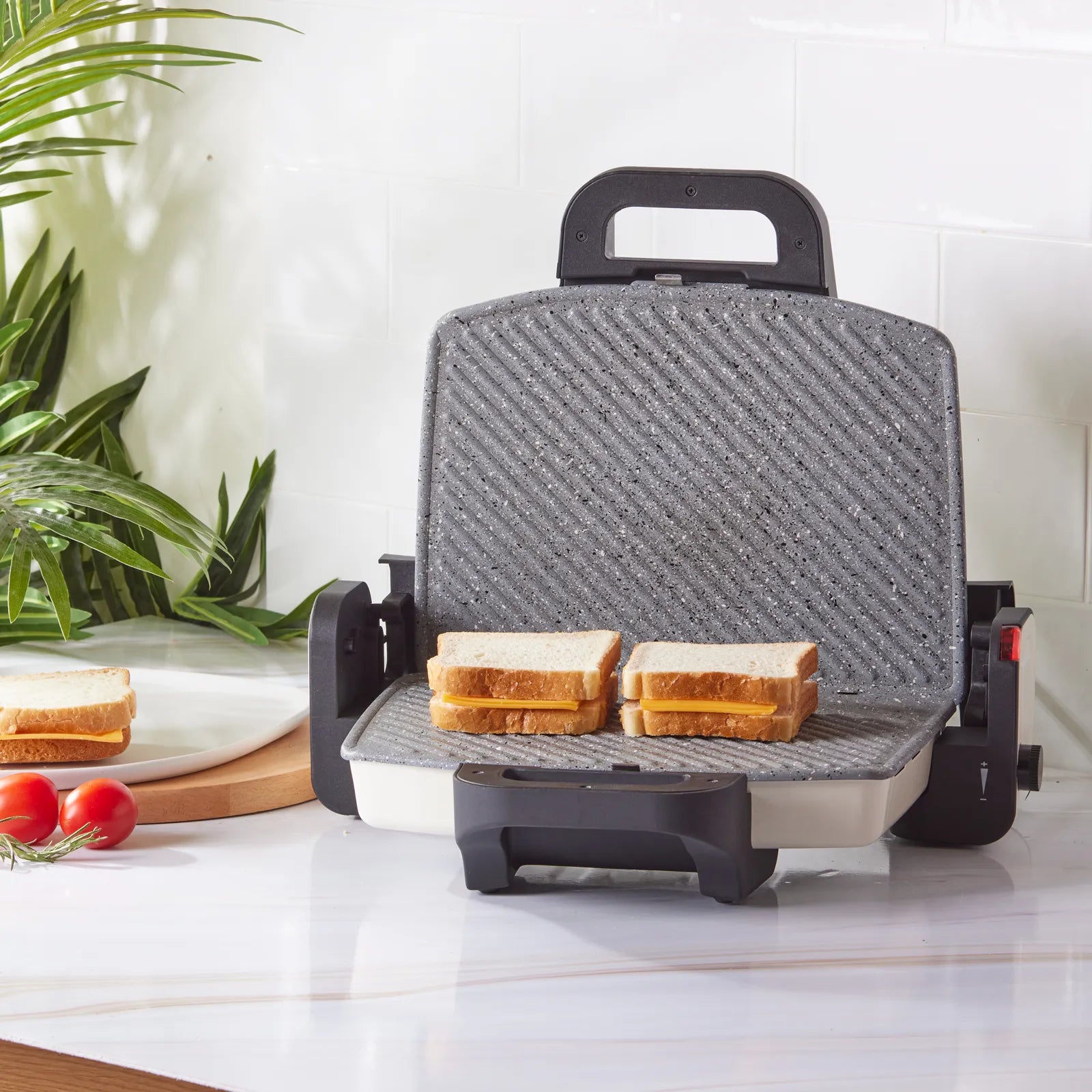 Karaca Future Granite Grill And Toaster Cream 1800W 153.06.11.0292