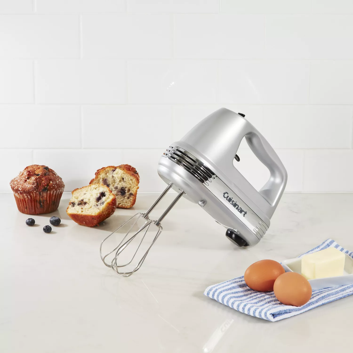 Cuisinart? Power Advantage 9-Speed Hand Mixer