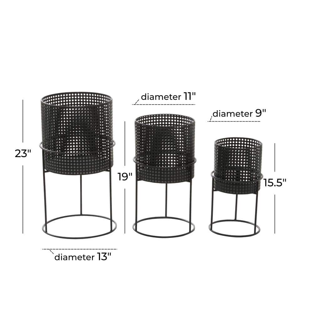 CosmoLiving by Cosmopolitan 23in. Large Black Metal Indoor Outdoor Woven Planter with Removeable Stands (3- Pack) 73866