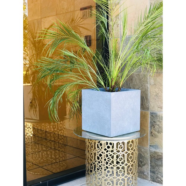 Rosemead Home amp Garden Inc Kante Lightweight Modern Outdoor Concrete Square Planter