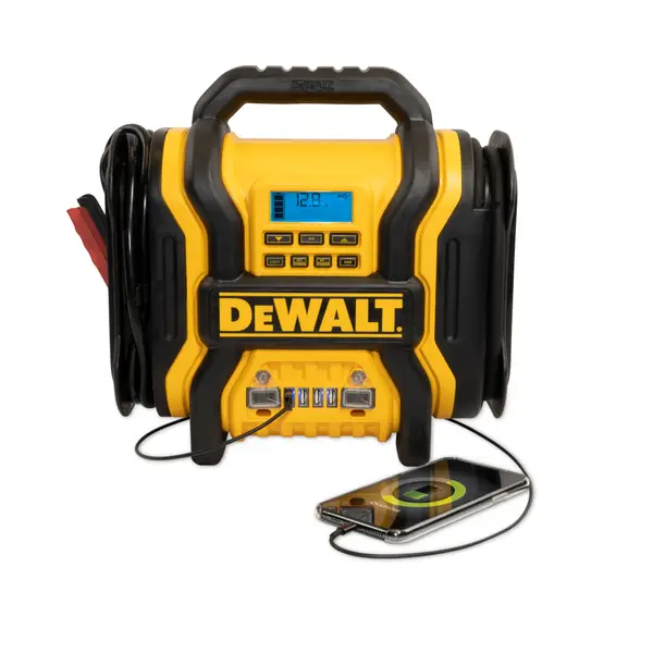 DEWALT 1600 Peak Amp Powerstation