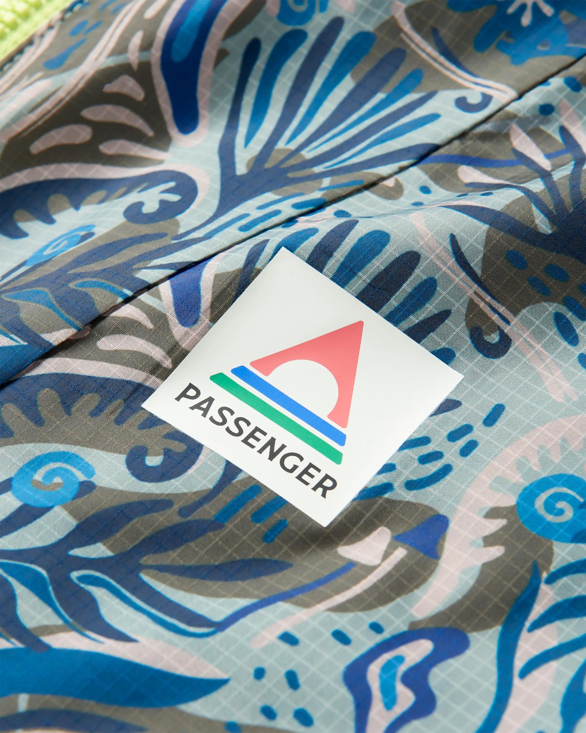 Gusto Recycled Windshell Smock - Abstract Seaweed Pistachio