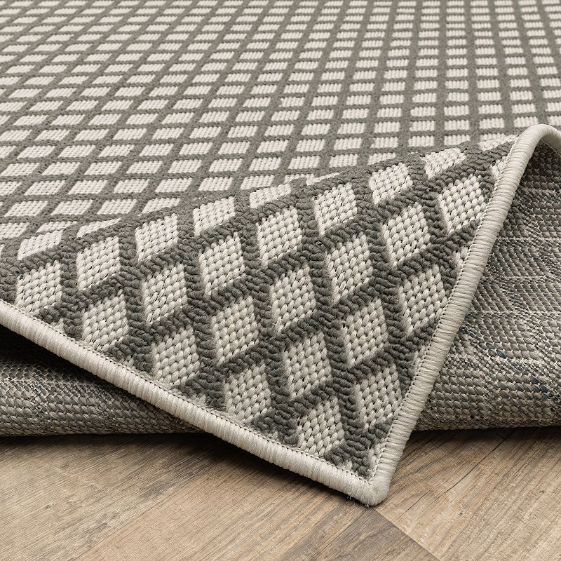 StyleHaven Trevor Corner Detail Bordered Indoor Outdoor Rug