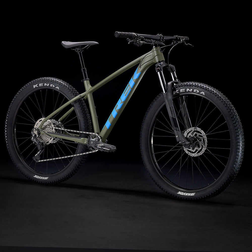 Trek Roscoe 6 Hardtail Mountain Bike 2023
