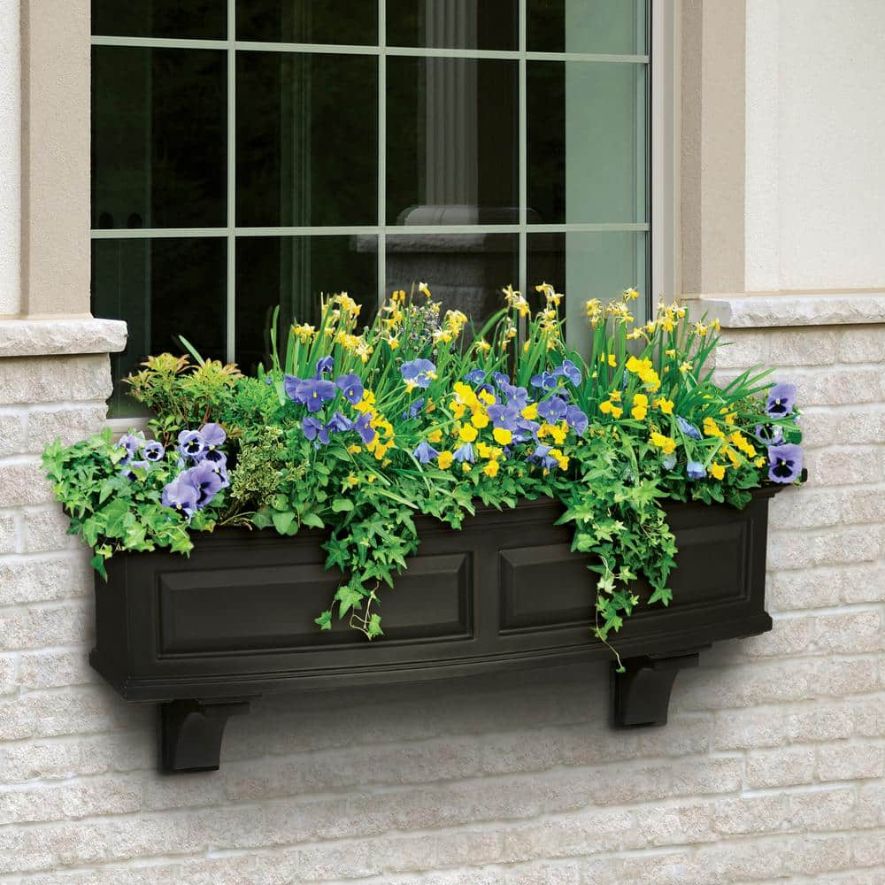 Mayne Nantucket 36 in. x 11.5 in. Self-Watering Black Polyethylene Window Box 4830-B