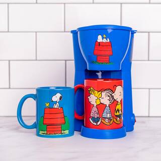 Uncanny Brands Peanuts Single Cup Black Drip Coffee Maker Snoopy and Friends Mugs Included CM2-PEA-SN1