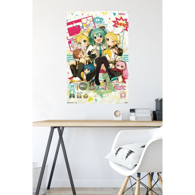 Trends International Hatsune Miku Hey Unframed Wall Poster Prints