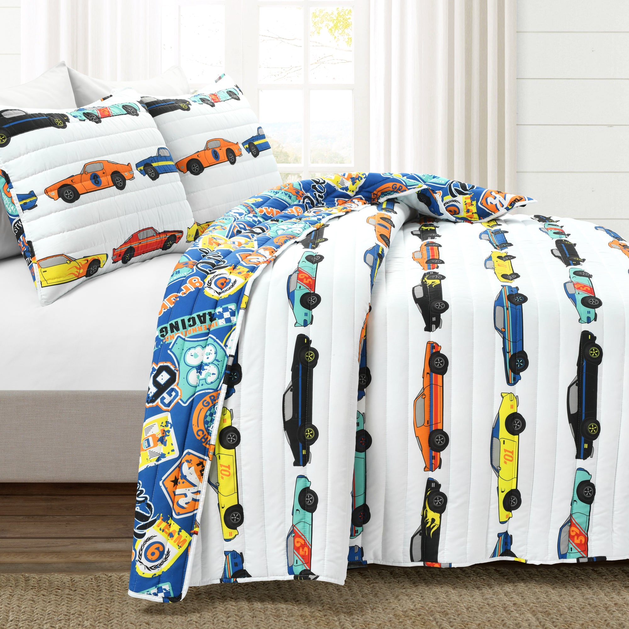 Race Cars Quilt 3 Piece Set Full/Queen Size