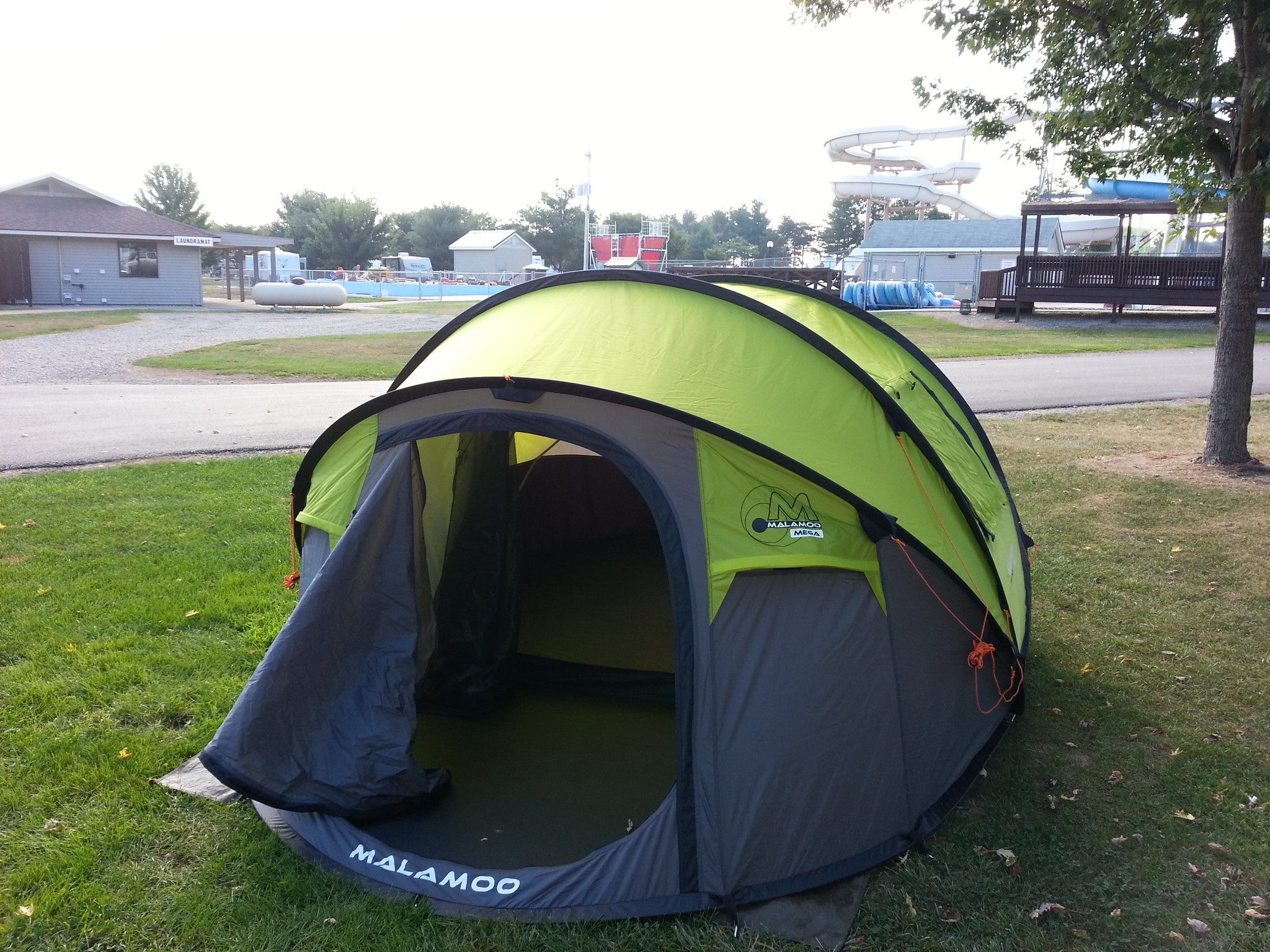 Malamoo Mega 4 Person Tent - MALMEGA