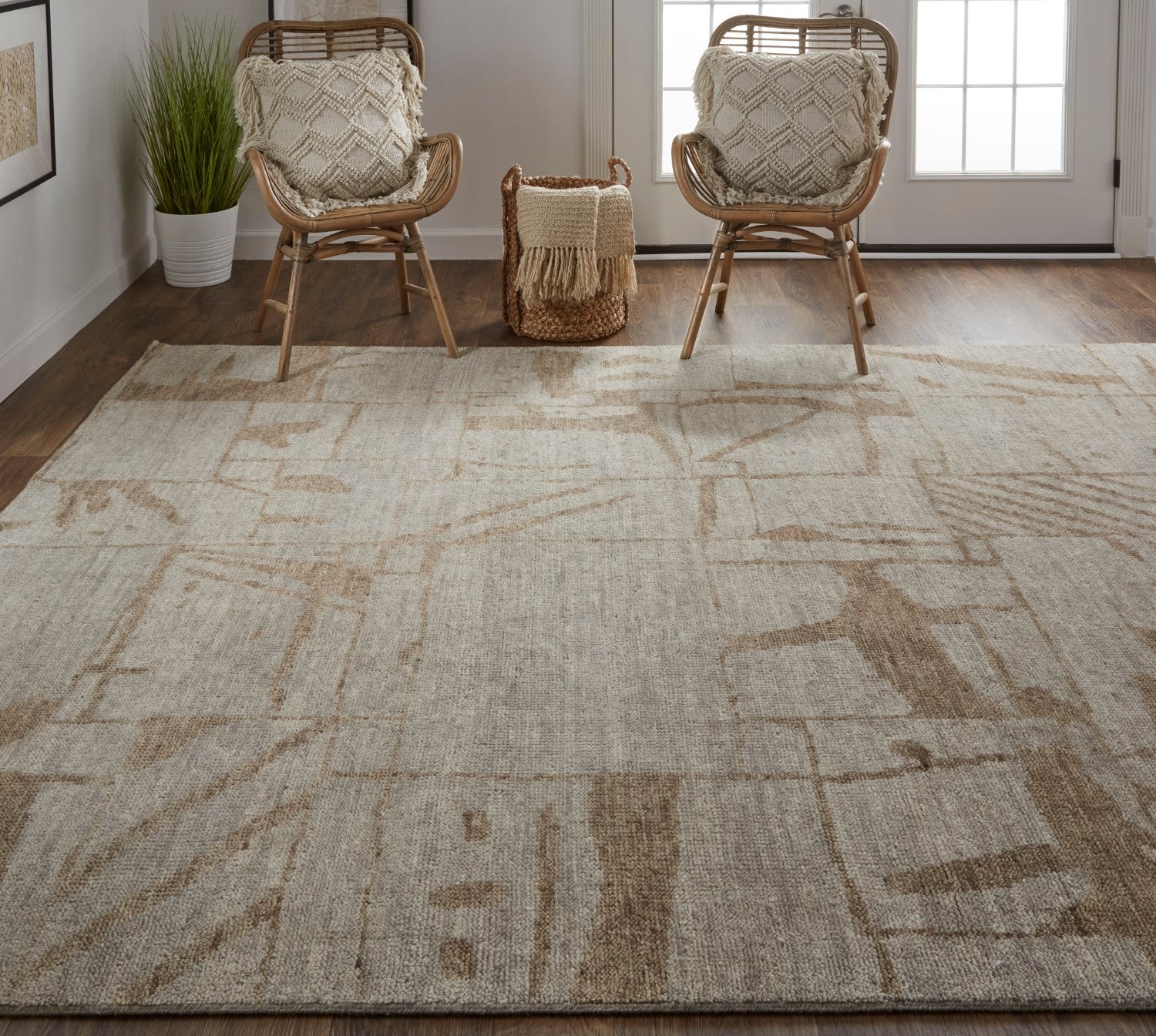 Sutton Hand Knotted Tan Rug