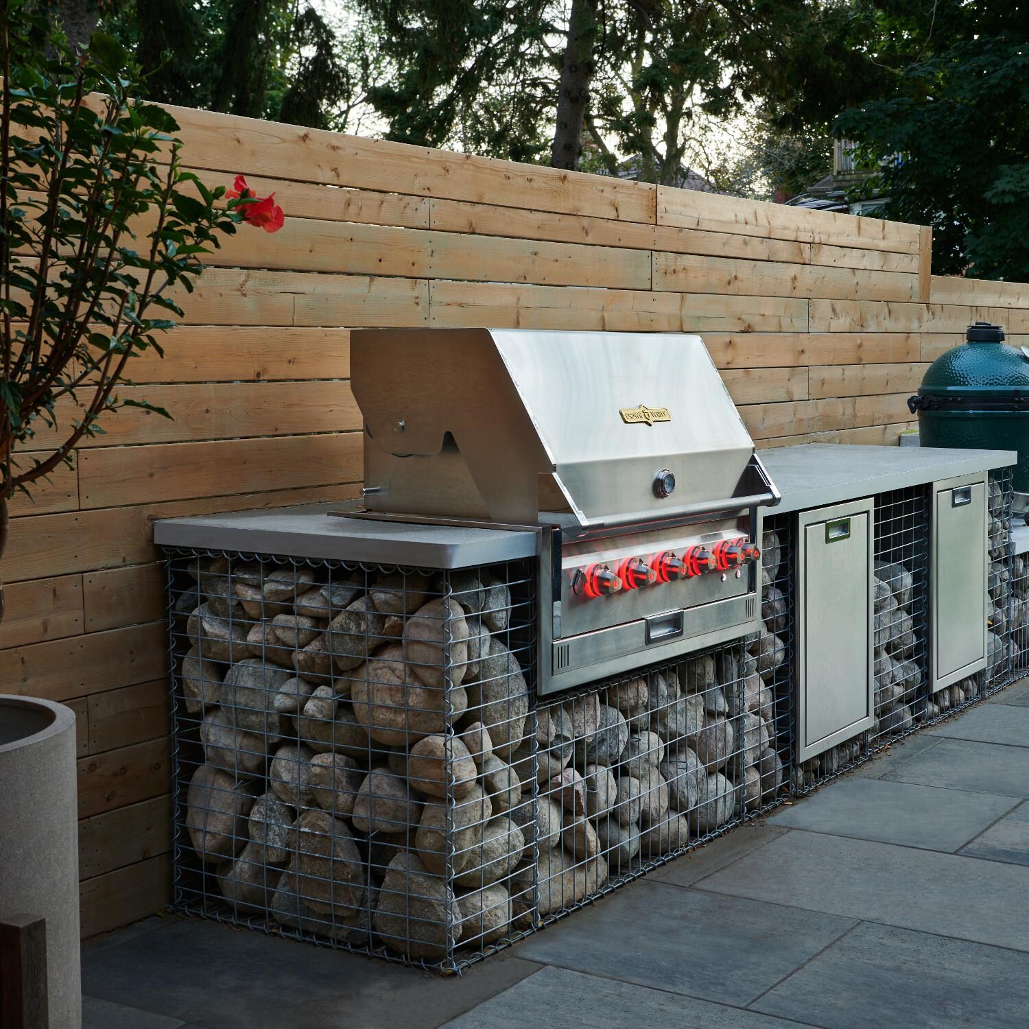 Crown Verity Infinite Series 30-Inch Built-In Natural Gas Grill W/ Lights