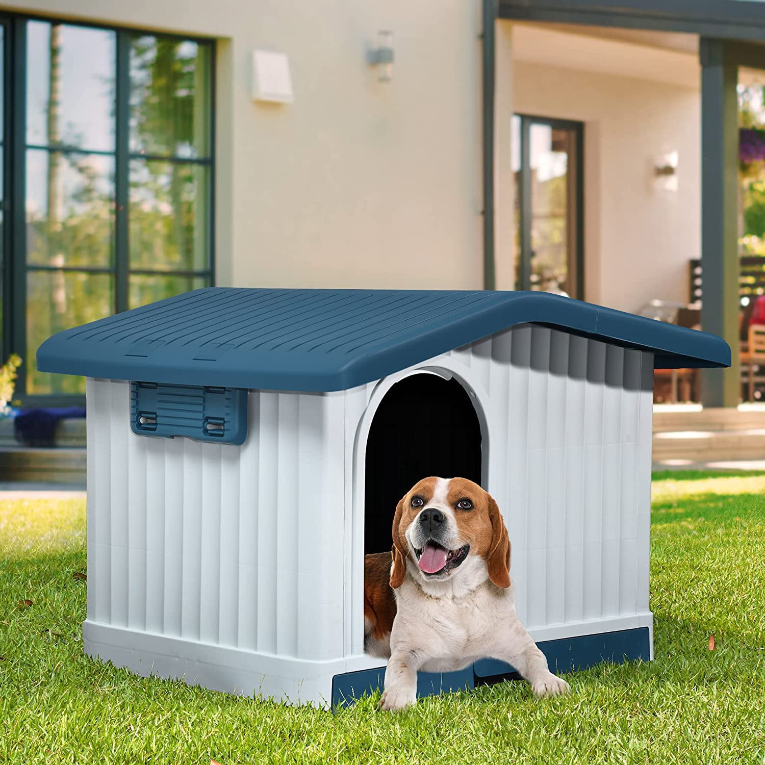 YITAHOME Large Plastic Dog House with Liftable Roof， Indoor Outdoor Doghouse Puppy Shelter with Detachable Base and Adjustable Bar Window， Water Resistant Easy Assembly