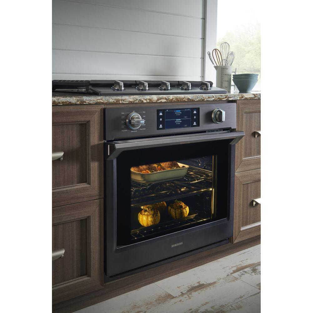  30-inch, 5.1 cu.ft. Built-in Single Wall Oven with Convection Technology NV51K7770SG/AA