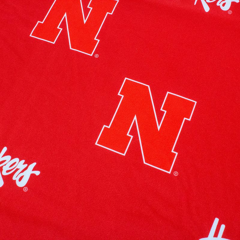 Nebraska Cornhuskers 8-Foot Table Cover