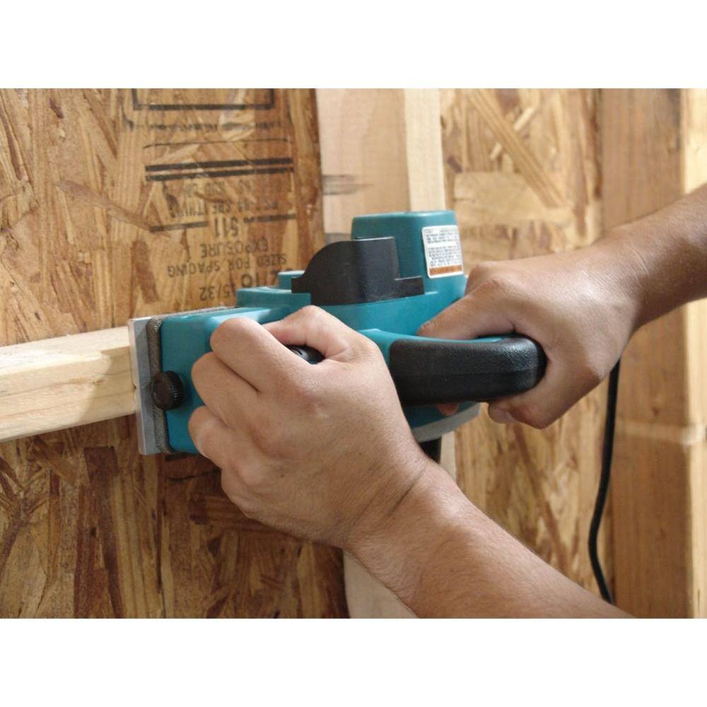 Makita 6.5 Amp 3-14 in. Corded Handheld Planer Kit with Blade Set Hard Case KP0800K