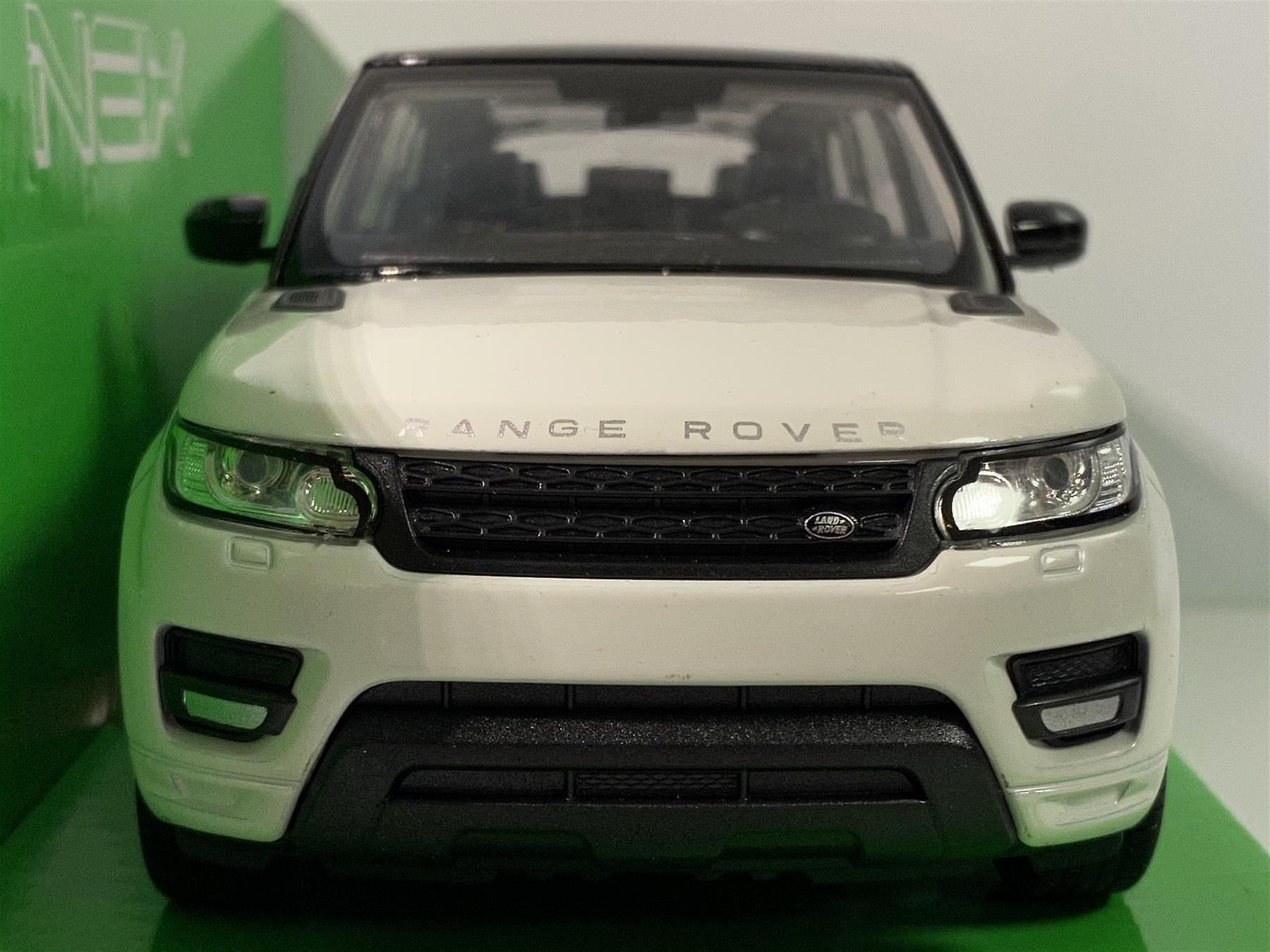 Range Rover Sport White 1:24/27 Scale Welly 24059W