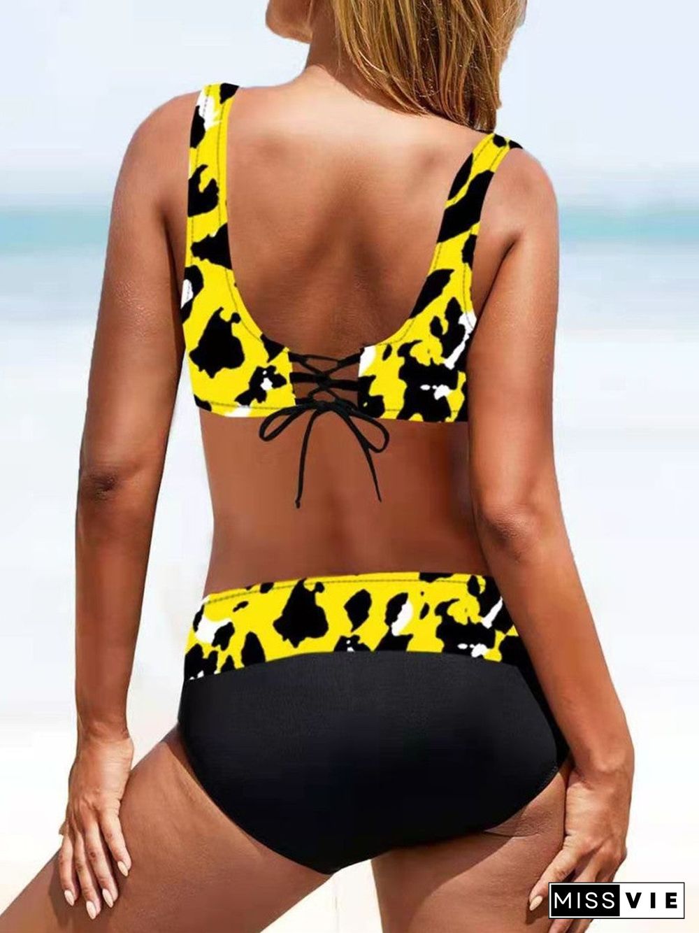 Women Sleeveless V-neck Leopard Graphic Bikini Swimwear