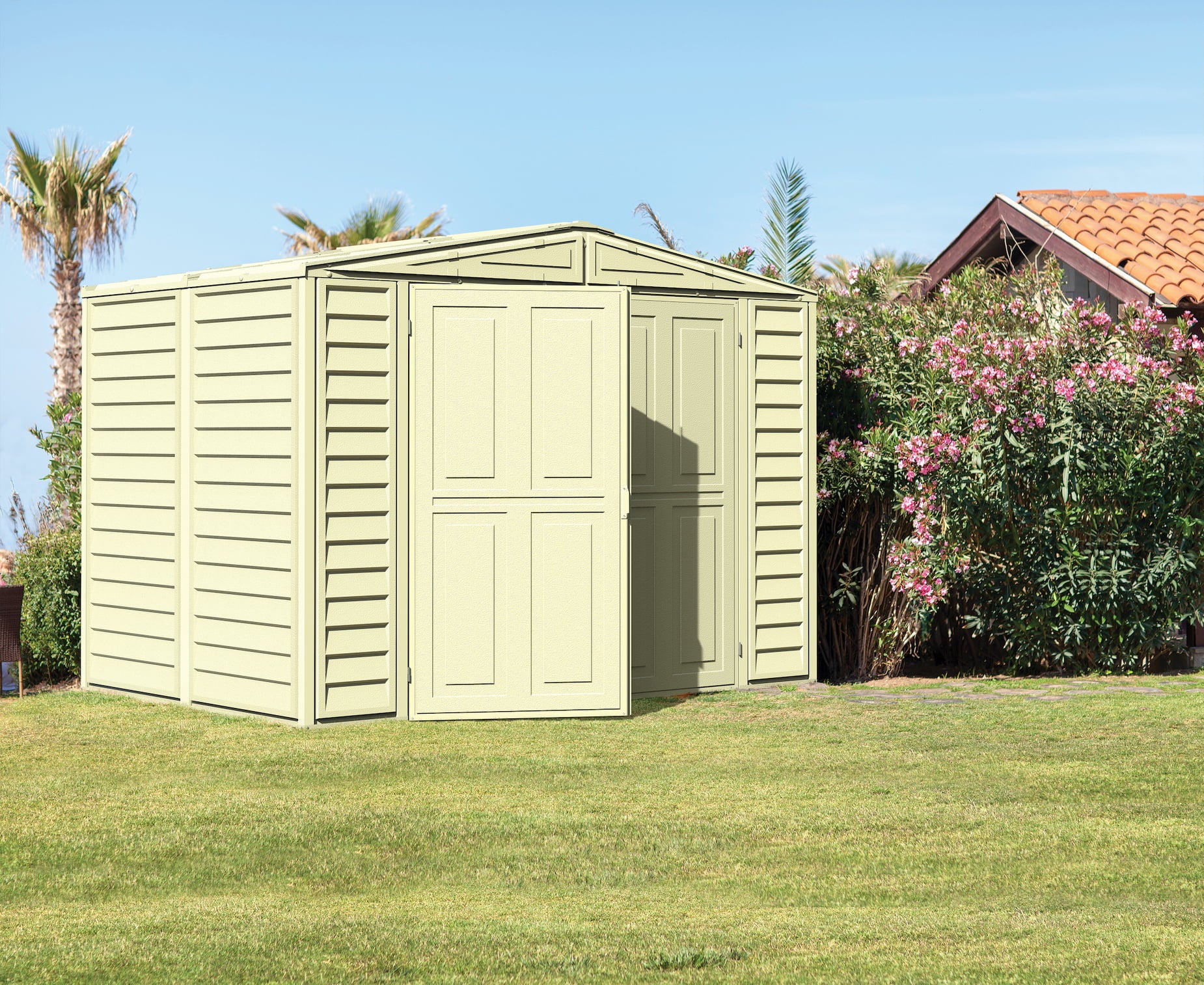 Duramax 8x5.5 DuraMate Vinyl Storage Shed + Foundation Kit