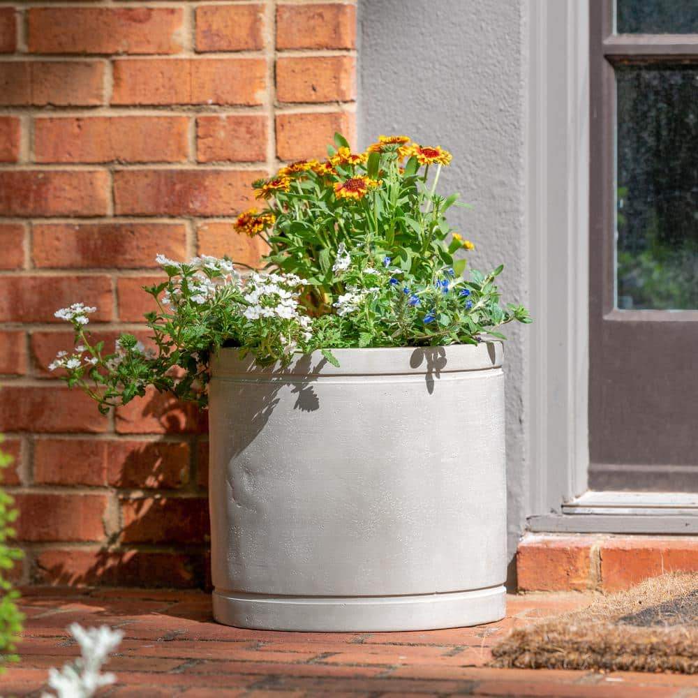 Southern Patio Bert 14 in. 24.3 Qt. Natural Concrete Color High-Density Resin Indoor/Outdoor Planter HDR-094210