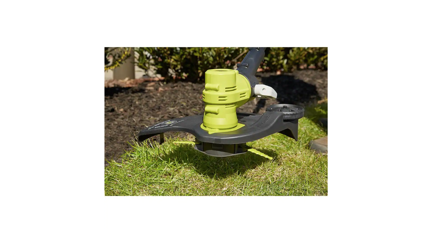 RYOBI P2080 ONE+ 18V 13 in. Cordless Battery String Trimmer/Edger with 4.0 Ah Battery and Charger