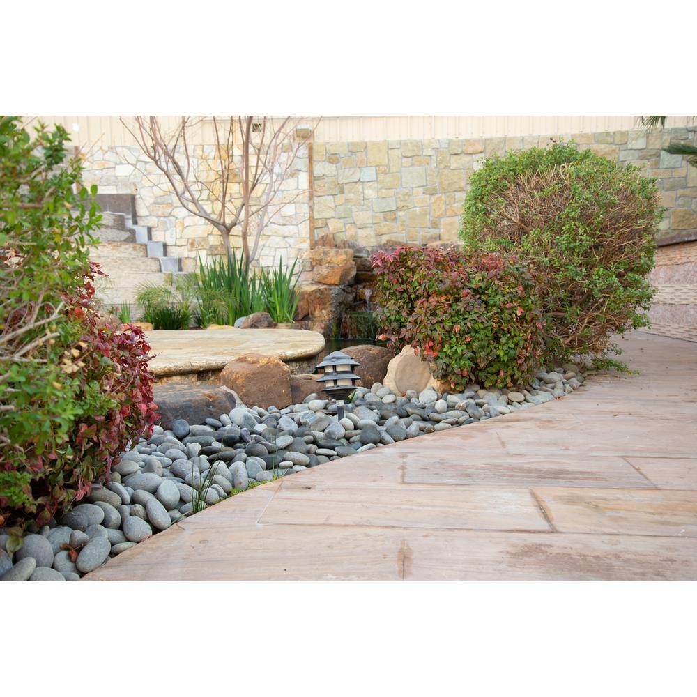 MSI Nile Gray Pebbles 0.5 cu. ft. per Bag (1 in. to 2.5 in.) Bagged Landscape Rock QNILGRY6NAT40