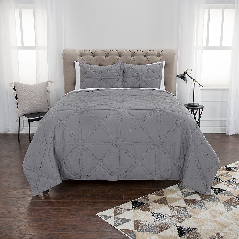 Rizzy Home Maddux Place Simpson Solid Quilt Set