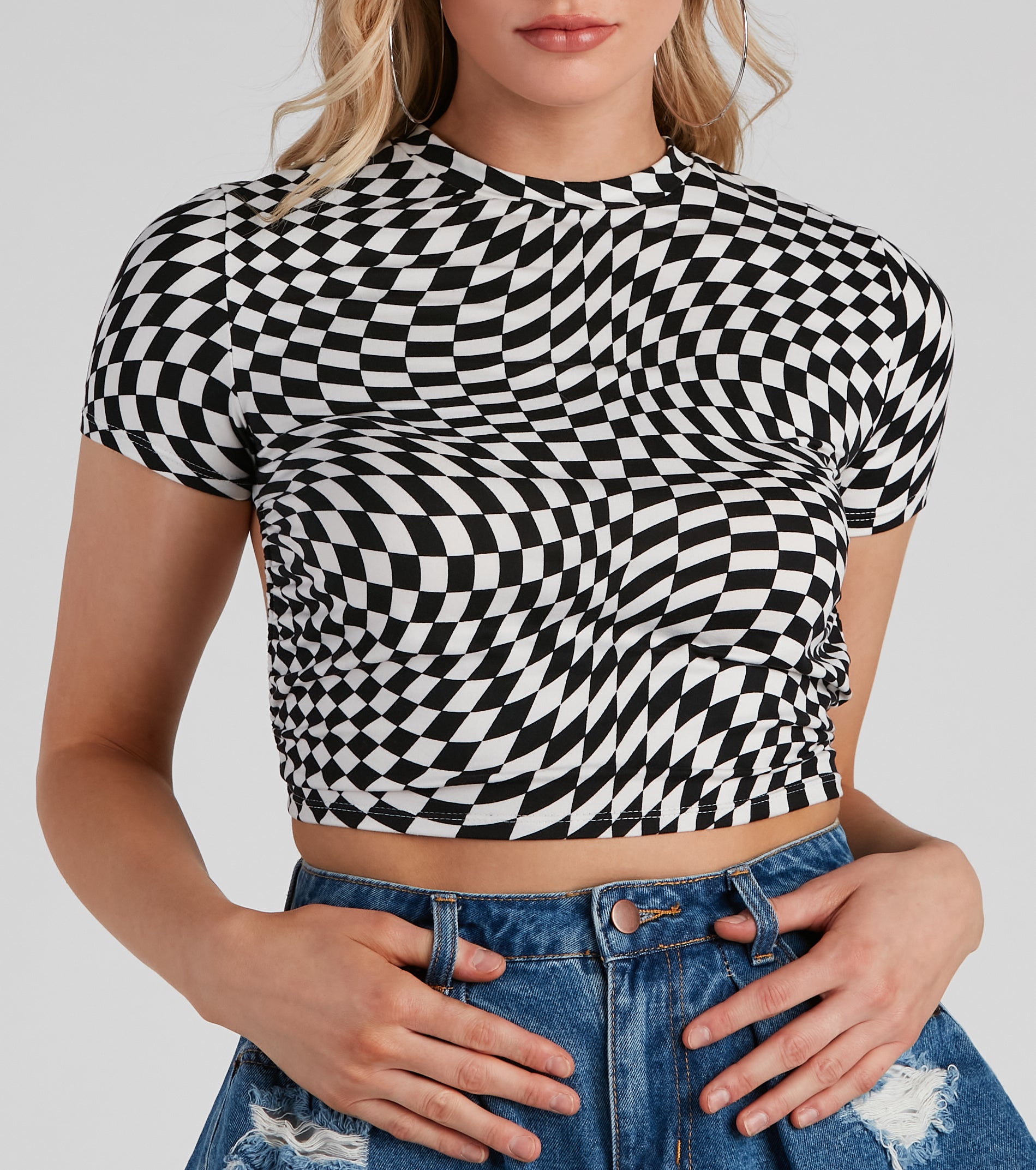 Optical Illusion Checkered Crop Top