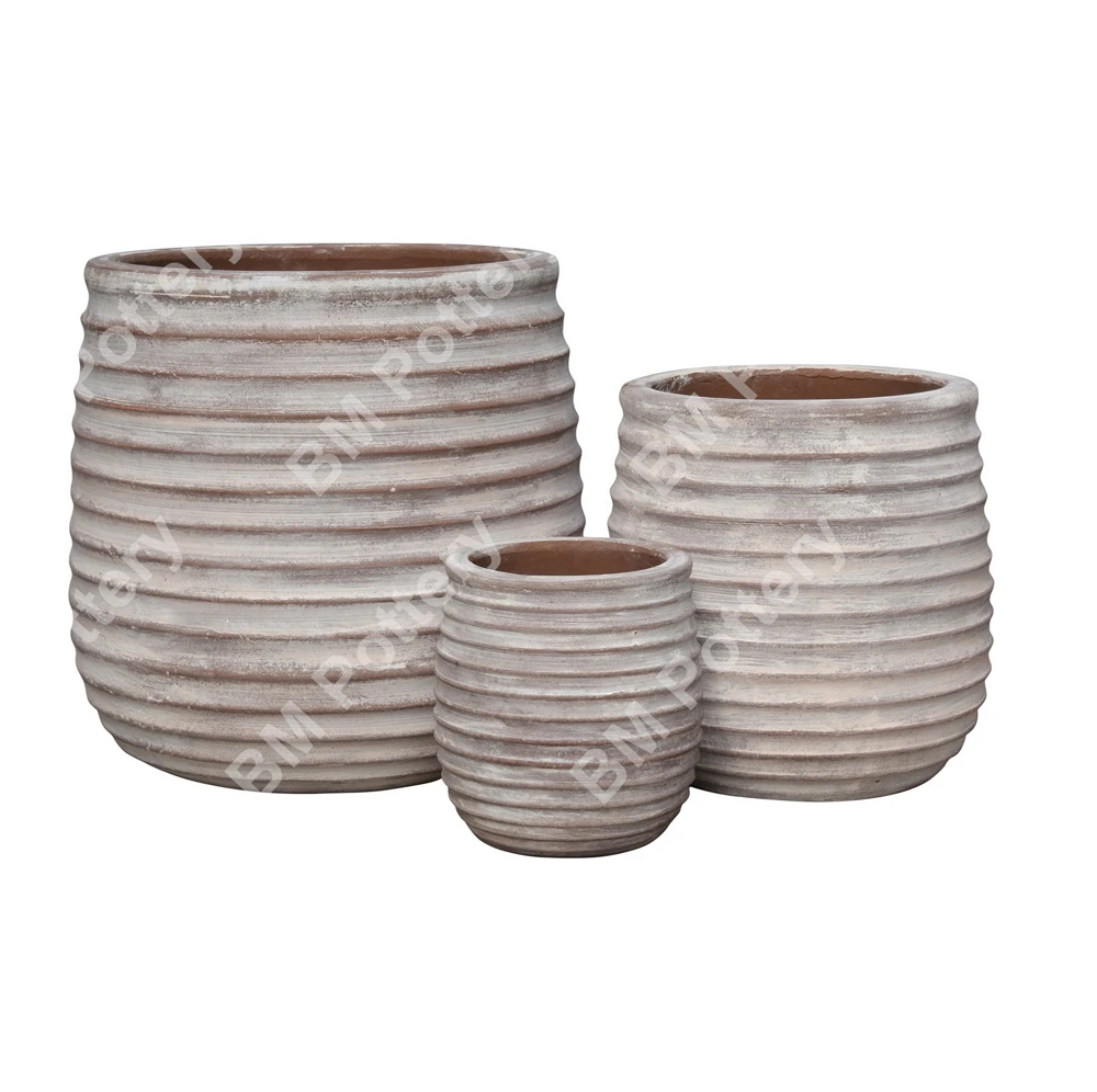 Set of 3 antique terracotta pots Vietnam supplier high quality for garden decorative made by terracotta material