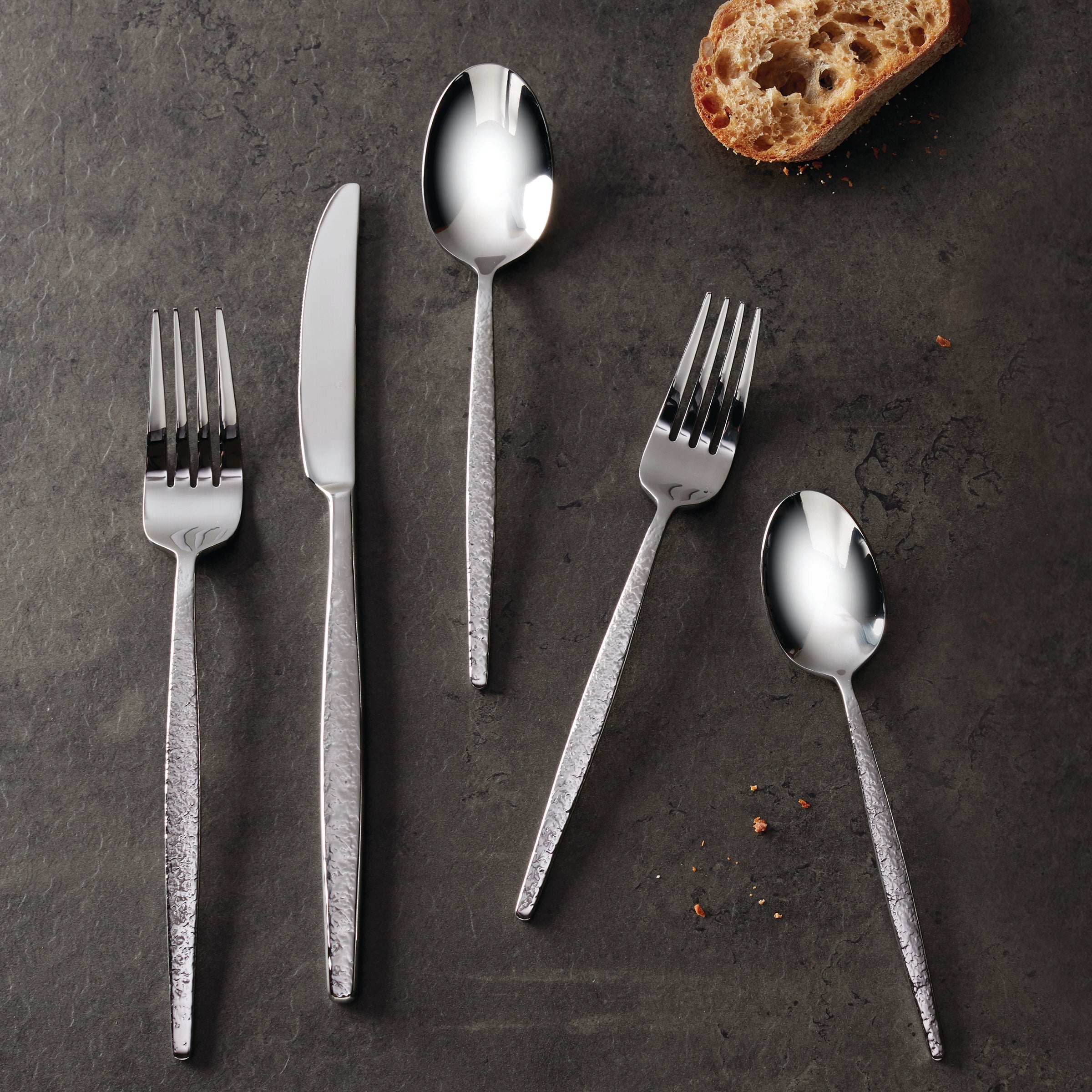 Revolve 20-Piece Everyday Flatware Set