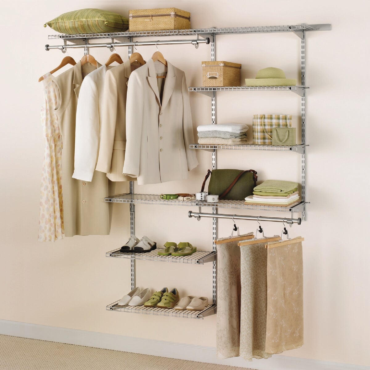 Rubbermaid Configurations 3 Ft. To 6 Ft. Titanium Closet System