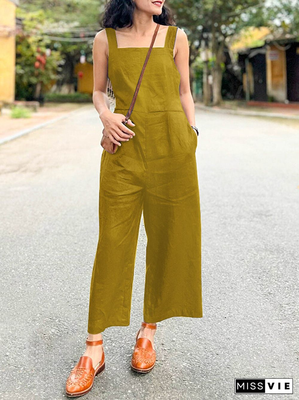 Solid Pocket Square Collar Sleeveless Wide Leg Jumpsuit