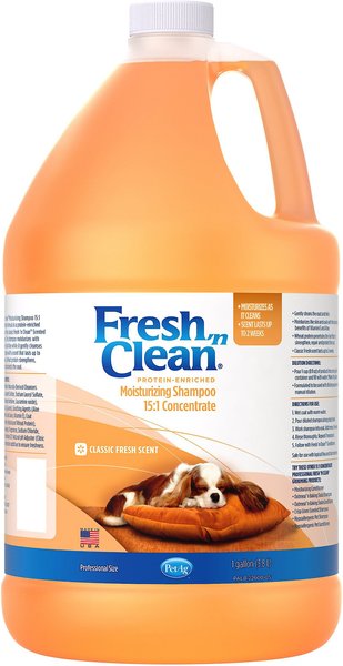 PetAg Fresh 'N Clean Moisturizing 15:1 Concentrate Dog Shampoo， 1-gallon bottle， Classic Fresh Scent